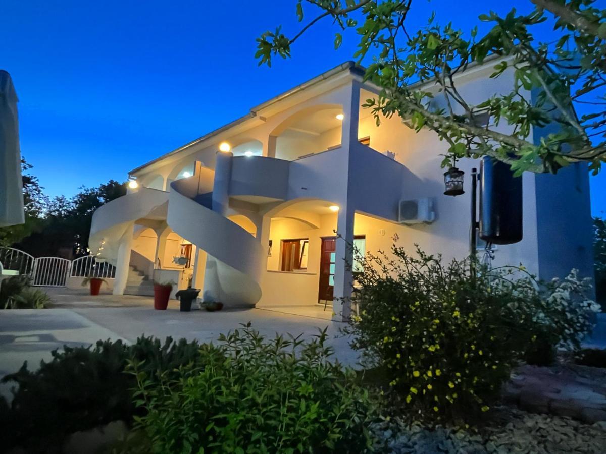 Apartments Fortuna Biograd Na Moru Exterior photo